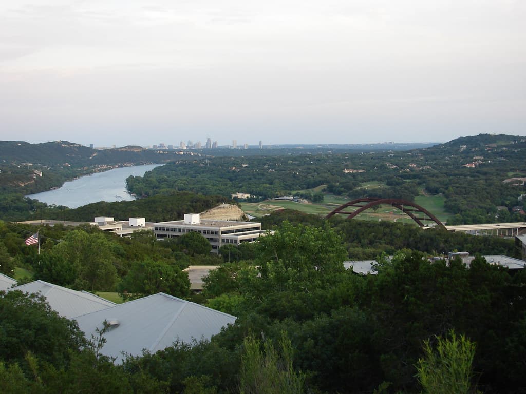 Roofing The Hills TX